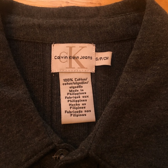 CALVIN KLEIN NEW Short Sleeve Shirt. Small - Picture 8 of 14